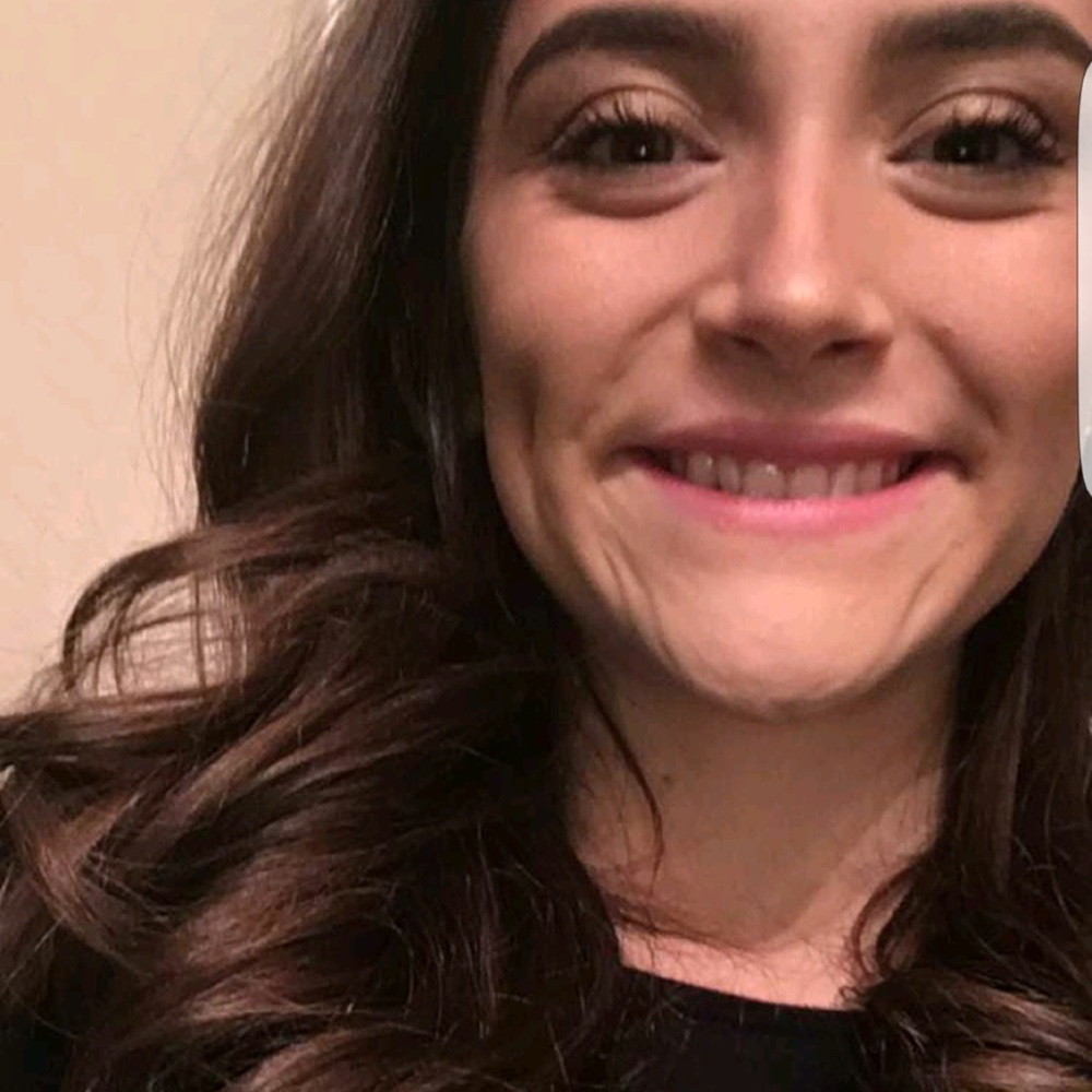 Meet your Posher, Jade